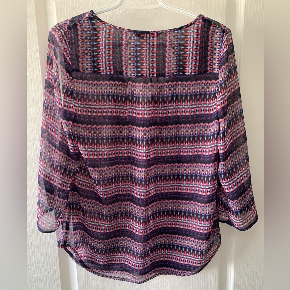 Express Sheer Top - Picture 2 of 3
